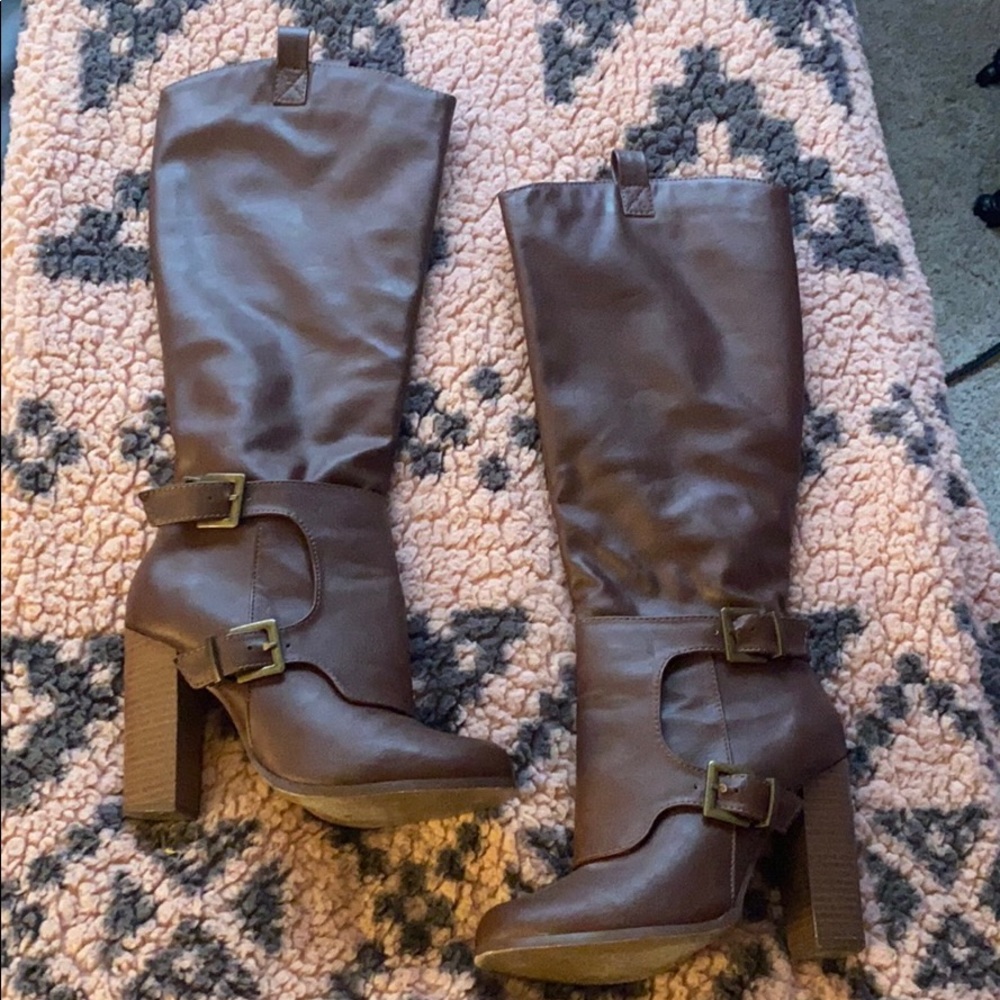 Dark Brown Heeled Boots